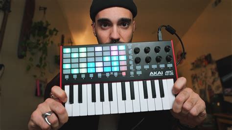 The Perfect Live Midi Controller AKAI APC KEY 25 Downtempo