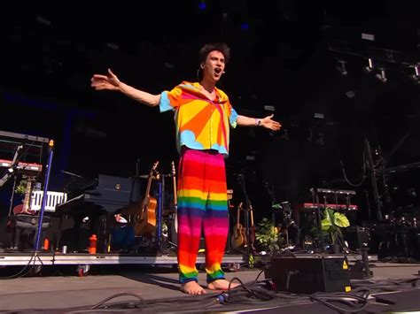 Jacob Collier makes Glastonbury 2023 crowd his choir with Queen cover