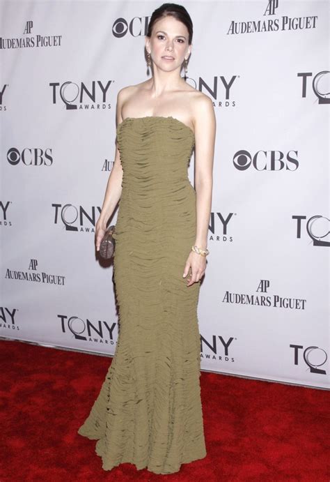 Sutton Foster Picture 18 - The 65th Annual Tony Awards - Arrivals