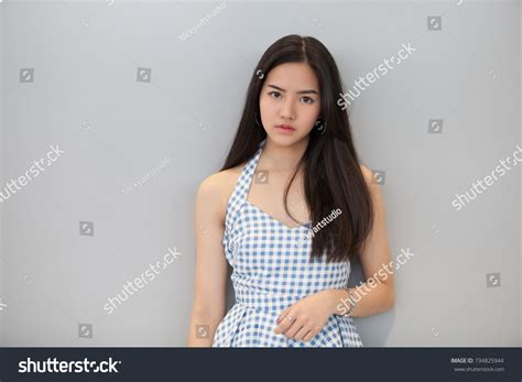 Asian Model Girl Beautiful Sexy Asian Foto Stok 734825944 Shutterstock