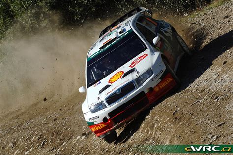 Schwarz Armin Wicha Klaus Škoda Fabia WRC Wales Rally GB 2005