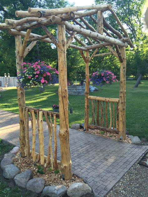 22 Rustic Garden Arch Trellis Ideas You Must Look Sharonsable