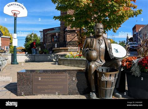 Almonte, Canada - October 1, 2021: Bronze statue of James Naismith in ...