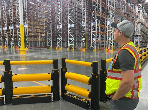 Amazon Opens Its Largest Distribution Center In The Nation Creating