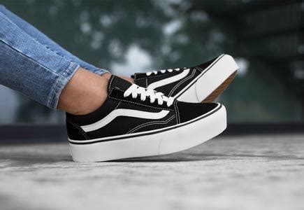 Venta Vans Old Skool Negras Plataforma Altas En Stock