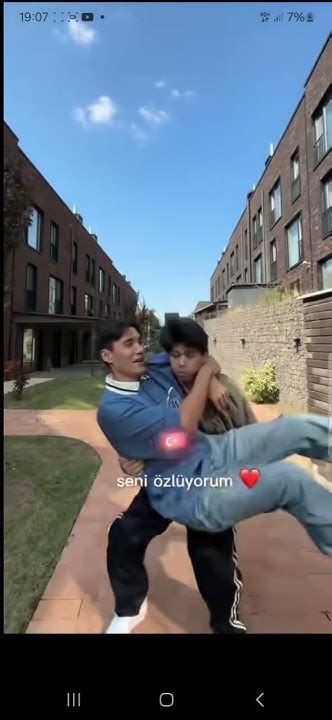 Саддрадин Болат - YouTube
