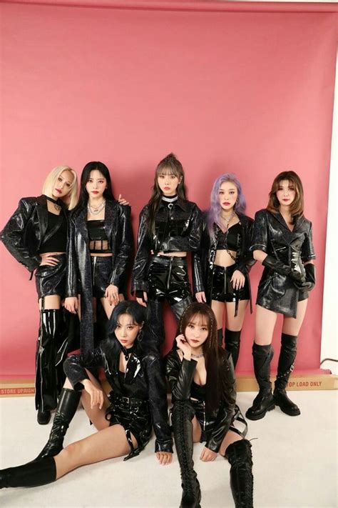 Dreamcatcher In 2021 Dream Catcher Kpop Girls Girl Kpop