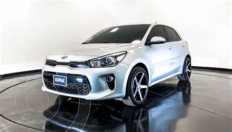 Kia Rio Sedan Ex Aut Usado Color Plata Precio