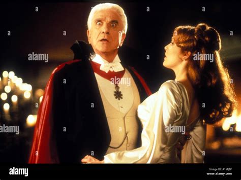 Leslie Nielsen Dracula