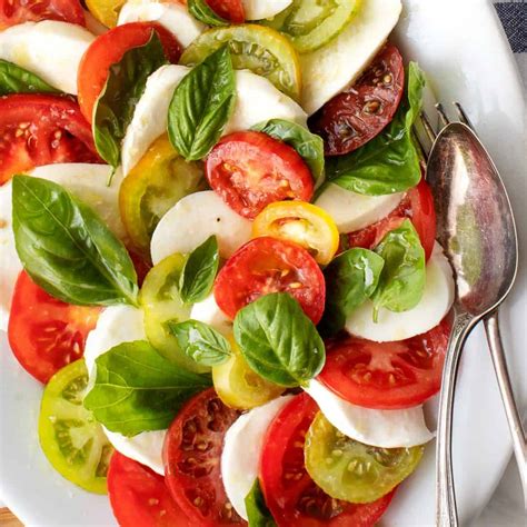 Classic Caprese Salad Recipe Love And Lemons