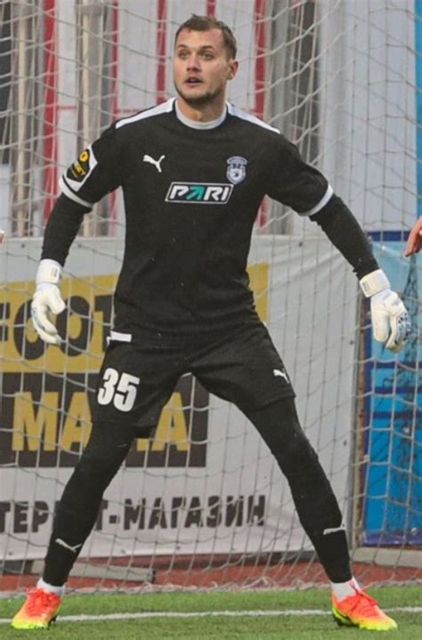 Sokol Saratov 2023-24 GK 1 Kit