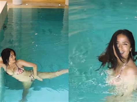 Salma Hayek Celebra Con Sensual Bikini Triunfo En Instagram