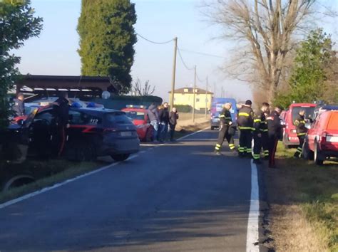 Castelfranco Emilia Mo Enne Trovato Morto Si Sarebbe Sparato Con