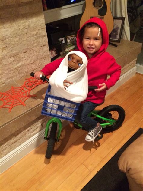 E.T. And Elliot costume | Costumes, Halloween, High chair