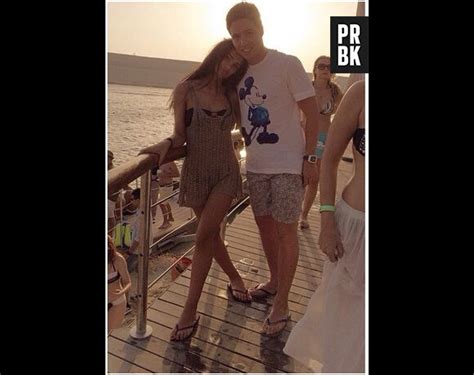 Photo Samir Nasri Et Anara Atanes En Couple La Plage Purebreak