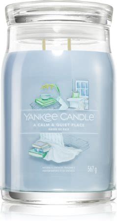 Yankee Candle A Calm Quiet Place Scented Candle Signature Notino Co Uk