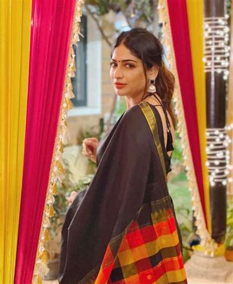 Vijayalakshmi Agathiyan Wiki Biography Dob Height Serials Images Labuwiki