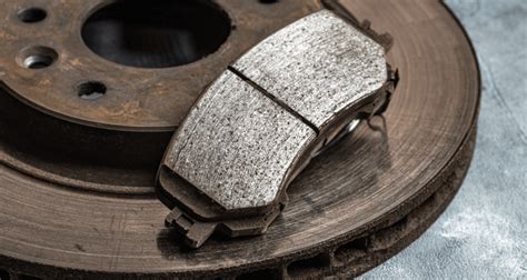 When To Replace Your Brake Discs Signs Of Wear And Tear