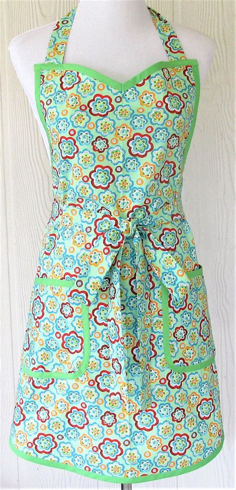 Green Floral Apron Vintage Style Apple Green Retro Style Etsy