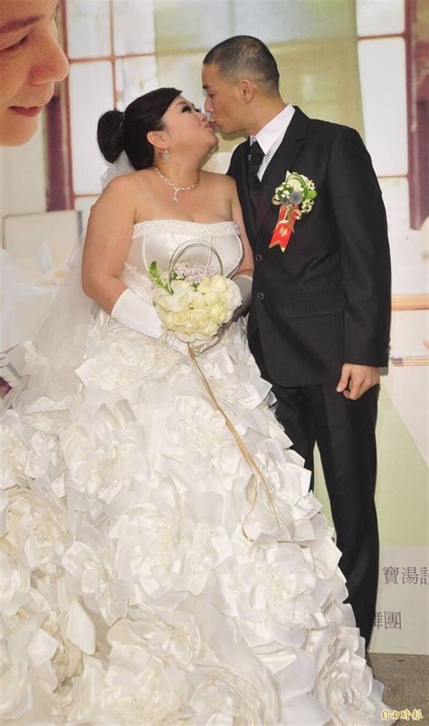 （影音）鍾欣凌結婚12年「差點離婚」 自爆現在和老公「分房睡」 自由娛樂