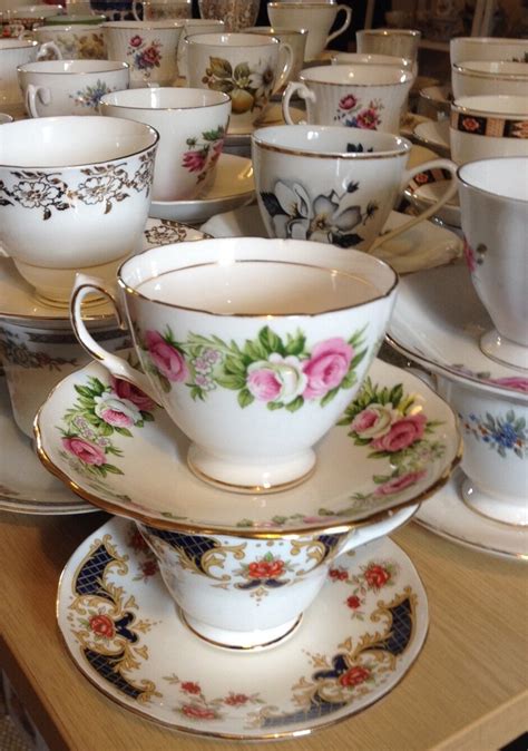 vintage tea cups  saucers eurographics tea cup collection