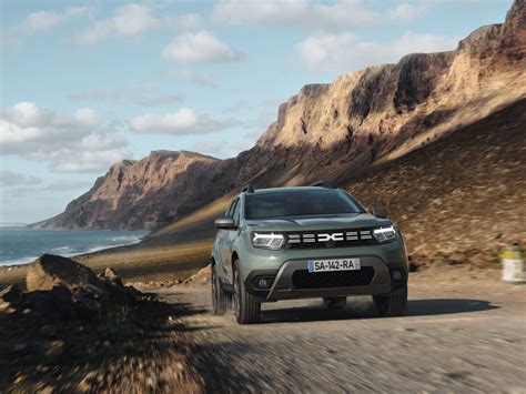 Dacia Duster Prix Moteurs Finitions Tout Savoir Sur Le Suv