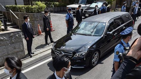 Shinzo Abe Killing Body Of Former Japanese Pm Returned Home Bbc News