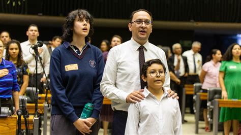 Sess O Solene Em Homenagem Igreja Lota O Plen Rio Da C A