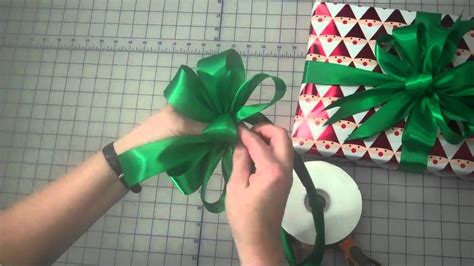 How To Make A 3 Loop T Bow By Lisas T Wrappers T Bows T