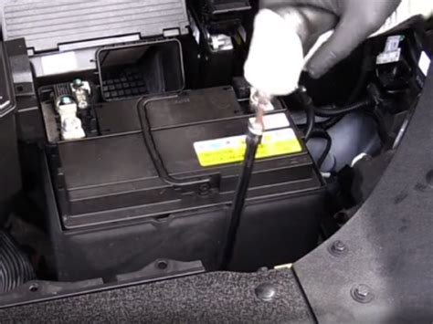 How To Replace The Car Battery On A Hyundai H 1 Car Ownership Autotrader