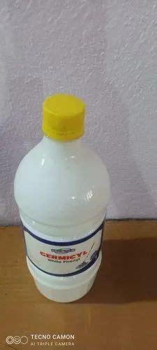 Liquid White Phenyl Multipurpose Bottle At Rs Bottle In Faridabad