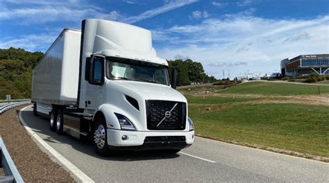 Volvo Trucks Showcases New Zero Emissions Truck