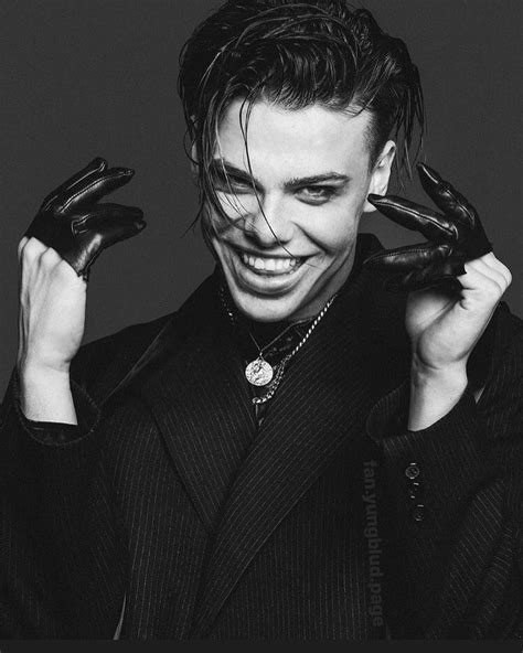 𝑨𝒍𝒚𝒔 On Instagram 🖤🖤 Yungblud Yungbludarmy Blackheartsclub