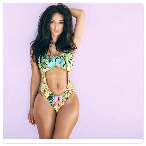 Michele Tafoya Bikini Michelle Lewin Pictures Hotness Rating 8 66 10