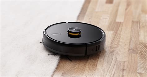 Realme Launches Techlife Series Robot Vacuum And Handheld Vacuum