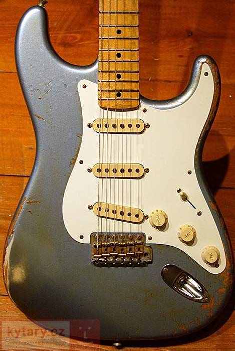 Fender Custom Shop 1957 Stratocaster Heavy Relic Electric Guitar