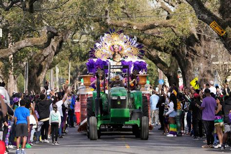 Mardi Gras kicks off in New Orleans - ABC News