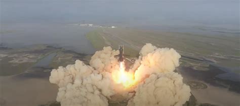 Elon Musks Spacex Starship Explodes Minutes After South Texas Launch