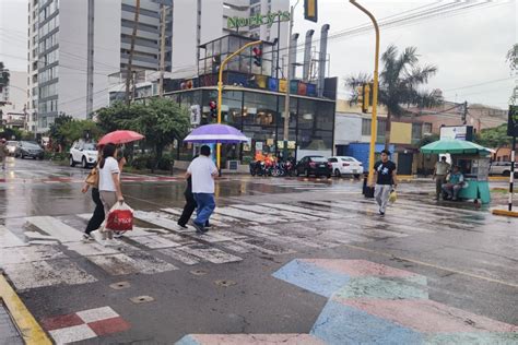 Lima Diversos Distritos Registran Lluvias De Moderada Intensidad