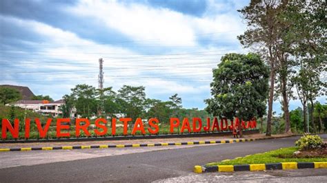 Biaya Kuliah S Universitas Padjadjaran Tahun Akademik