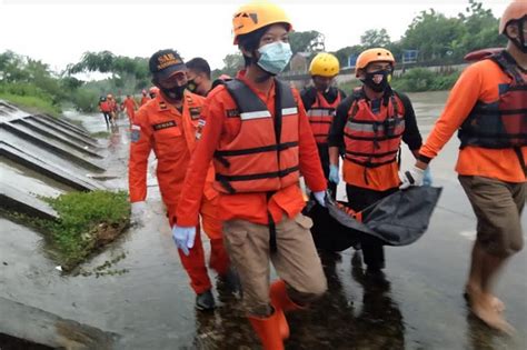 Bocah 10 Tahun Yang Hanyut Di Sungai Tanjunganom Sukoharjo Ditemukan