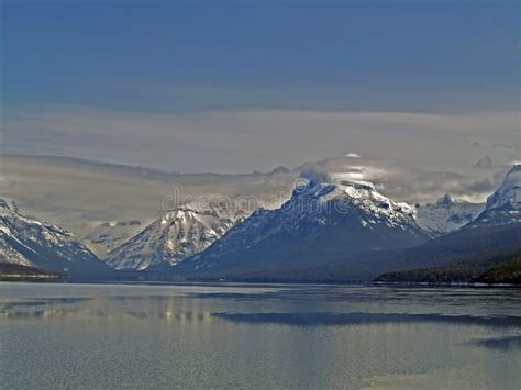 Lake McDonald Winter Landscape Stock Photo - Image of awesome, snowcapped: 1141852