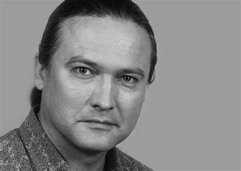 Умер оперный певец Павел Рейман