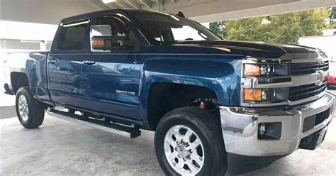 5 Reasons to Buy a 2015 Chevy Silverado 2500 LT - Pasadena Preowned LLC