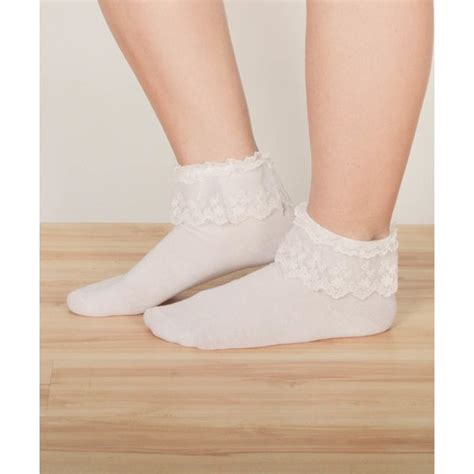 Fun Ankle Socks With Lace Trim Bellechic