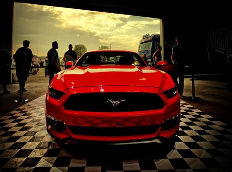 Red Ford Mustang Hd Wallpaper Wallpaper Flare