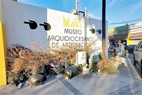 Invade Abandono A Plaza Del Roble