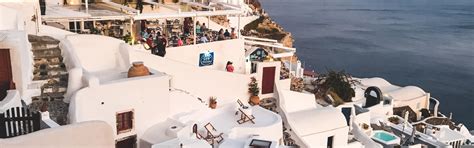 Holiday Accommodation in Oia, Santorini! Starting from £63 | HomeToGo