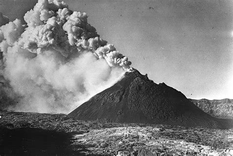 Marzo Lultima Eruzione Del Vesuvio Foto E Video Gazzetta