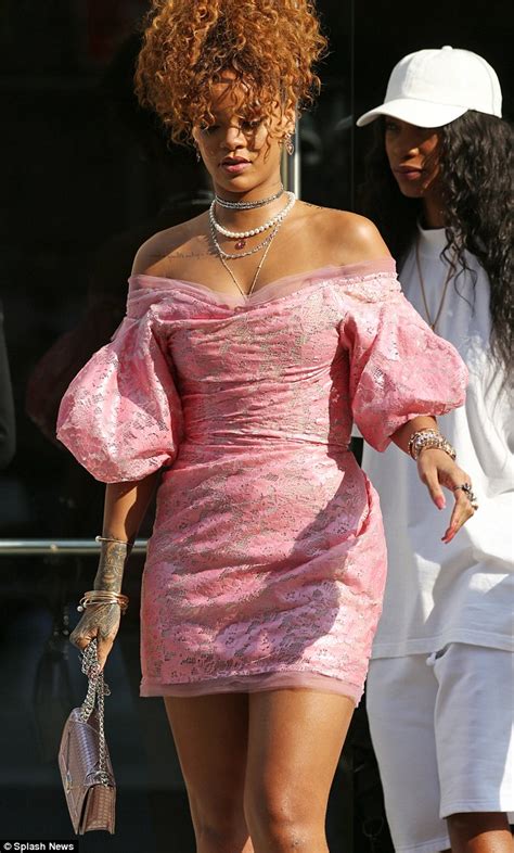 Photos Rihanna Wears Pink Outfit To Riri Perfume Launch In Brooklyn